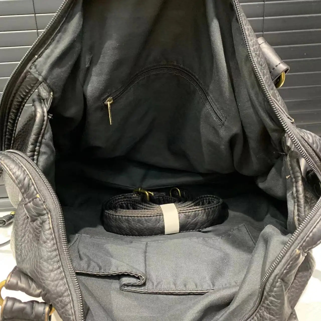 Spicy Girl One Shoulder Crossbody Bag