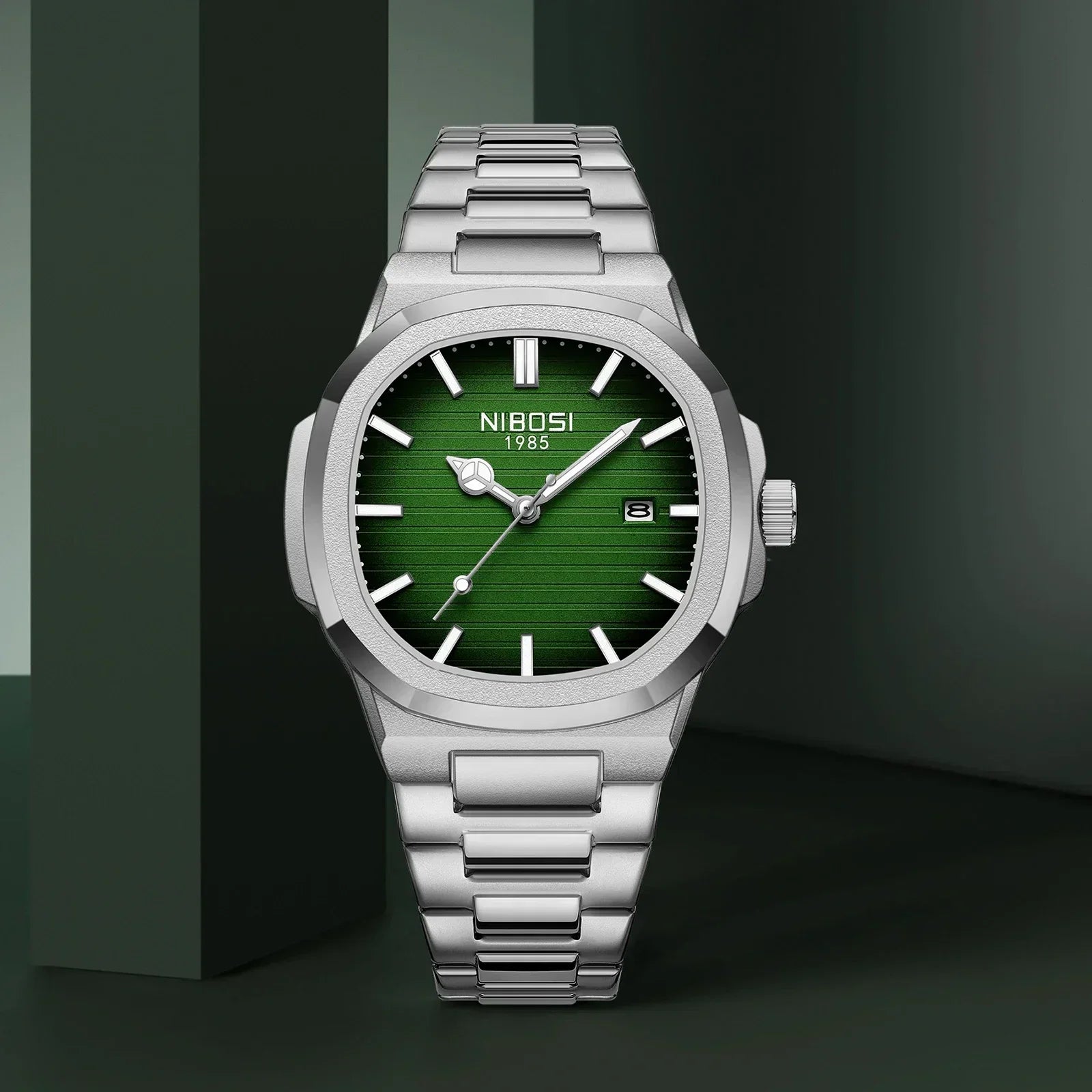 The Onyx-Edge Square Quartz