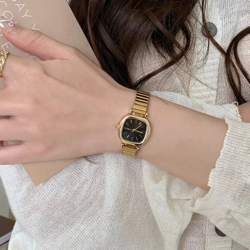 Brand Women Quartz Watch
