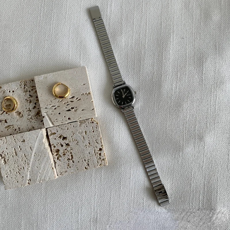 Brand Women Quartz Watch