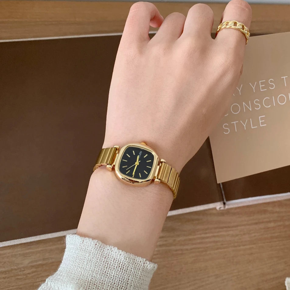 Brand Women Quartz Watch