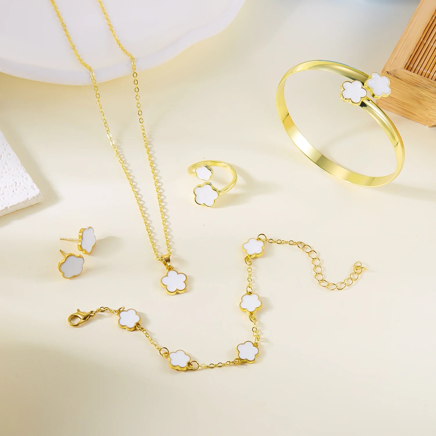 5pcs/set Colorful Enamel Plum Blossom Bracelets for Women