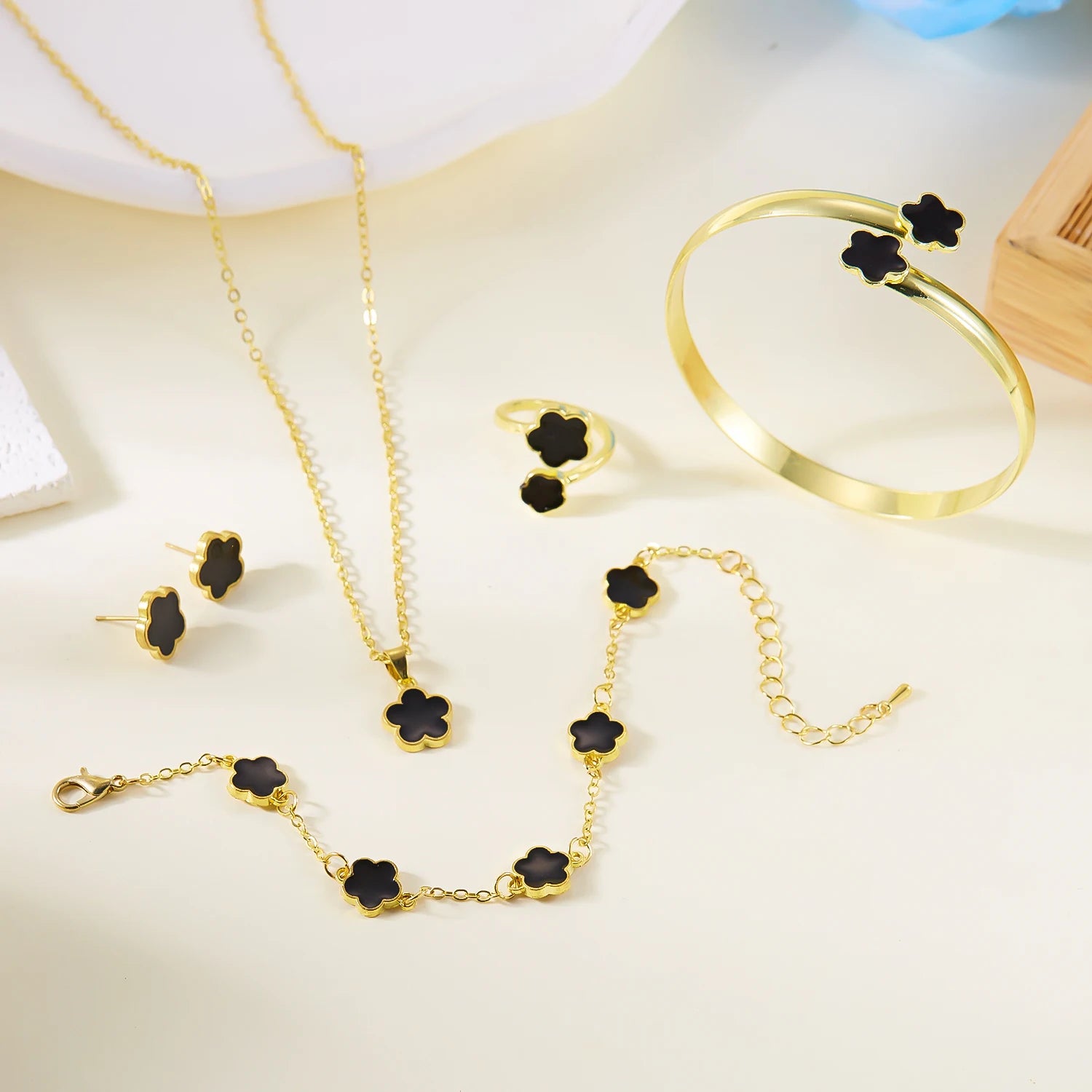 5pcs/set Colorful Enamel Plum Blossom Bracelets for Women